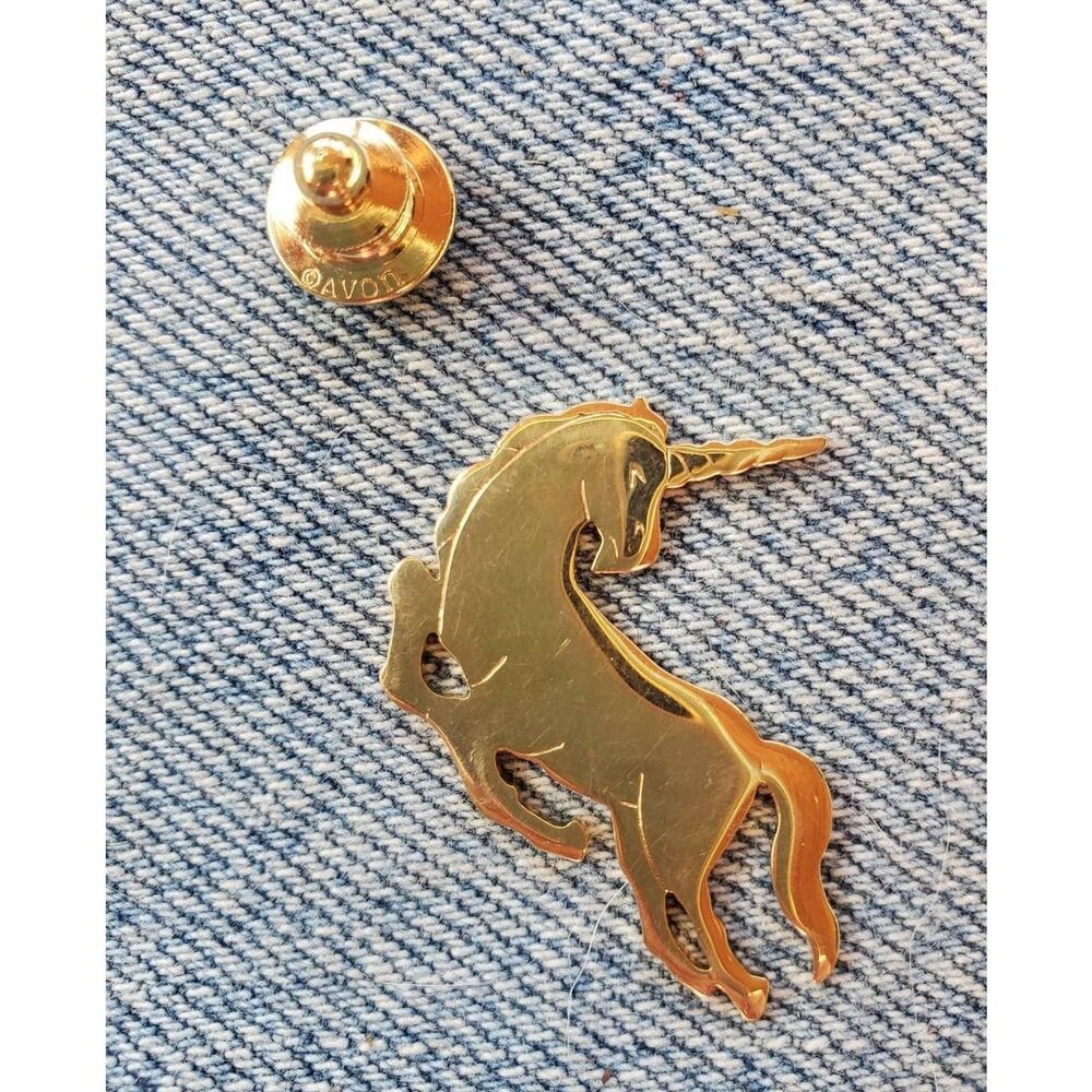 Vintage Avon Gold Tone Unicorn Lapel Pin Tie Tack 1990s Fantasy Jewelry